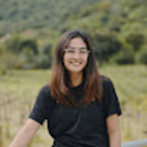 Meet your Posher, Janel